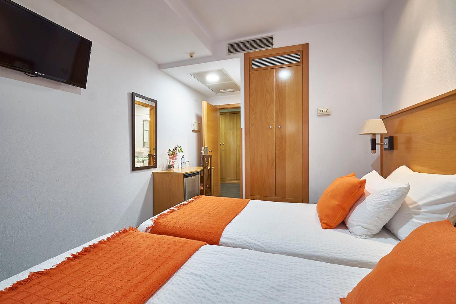 Hotel Real De Illescas Bagian luar foto
